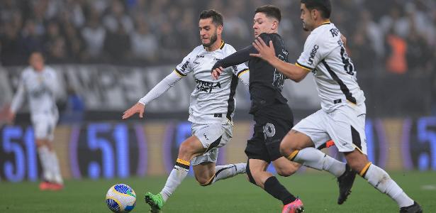 Corinthians se prepara para enfrentar Grêmio após reapresentação e início de treinos.