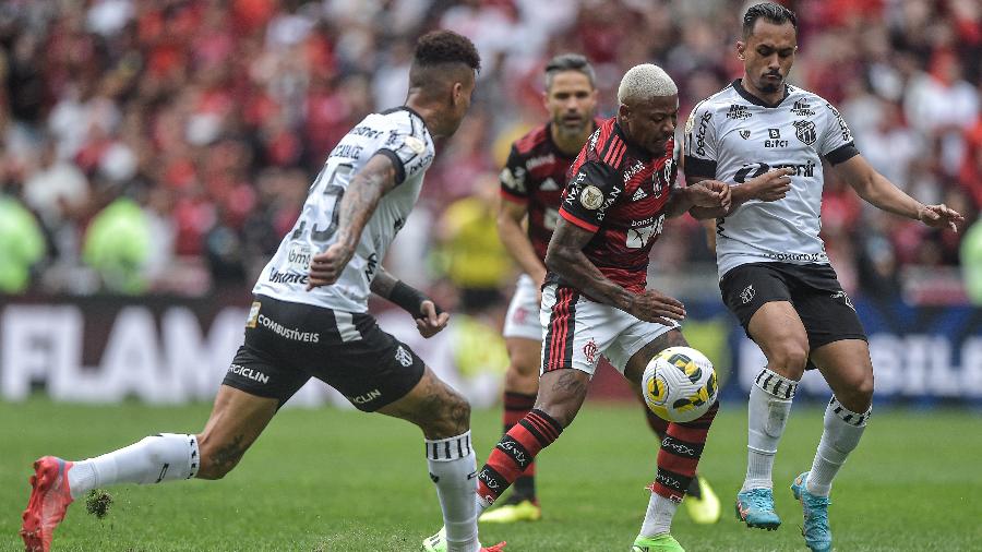 OPINIÃO: Flamengo volta a ajudar o Palmeiras com aposta exagerada no time reserva