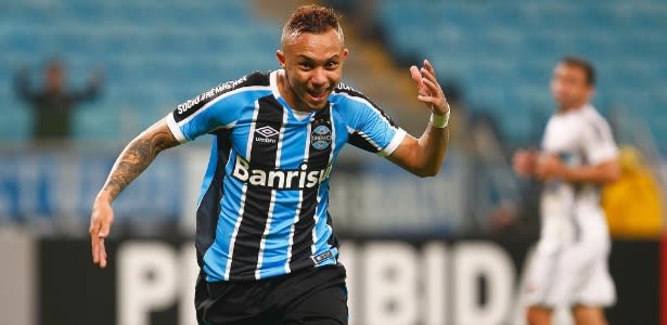 GOOOL DO GRÊMIO! Everton abre o placar na Arena