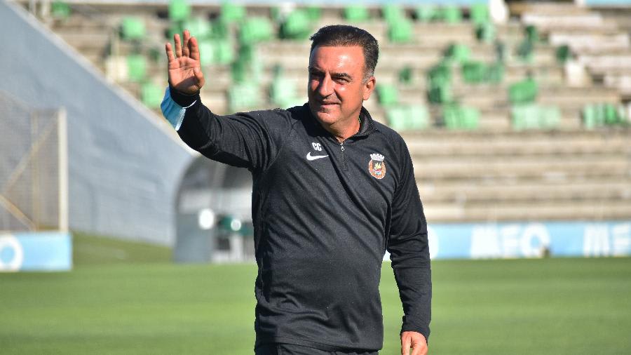 Na mira do Flamengo, Carvalhal segue no Braga, diz presidente do time português