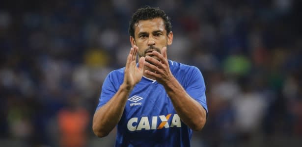 Cruzeiro parabeniza atacante Fred por aniversário de 35 anos