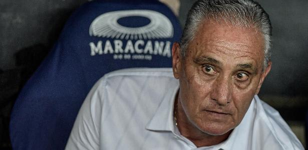 Tite incentiva seleção após vitória do Flamengo: Leva todo mundo