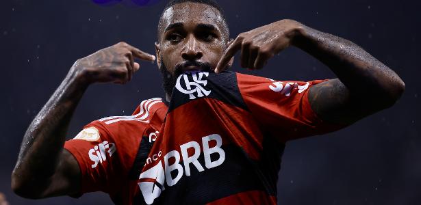 Gerson precisará de cirurgia e desfalca o Flamengo no próximo jogo.