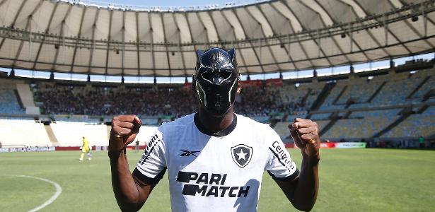 Destaque de Luiz Henrique em clássico entre Botafogo e Flamengo