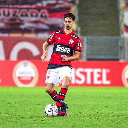 Rodrigo Caio divide méritos com os atacantes em melhora defensiva do Flamengo