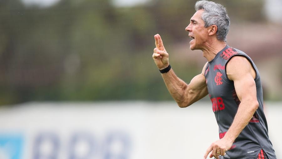 Flamengo joga motivado para testar o trabalho detalhista de Paulo Sousa