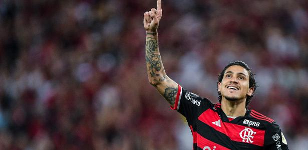 Conselho aprova maior patrocínio máster da história do Flamengo: marco no futebol brasileiro.