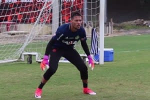 Diego Alves faz 1º treino no Fla e deve estrear contra Corinthians