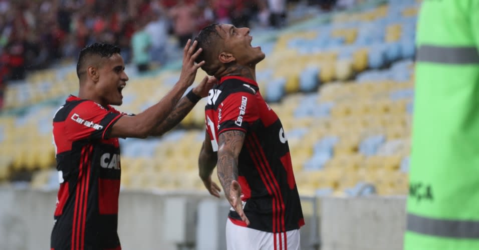 Guerrero tem ano com melhor média de gols no Brasil e anima Fla para finais