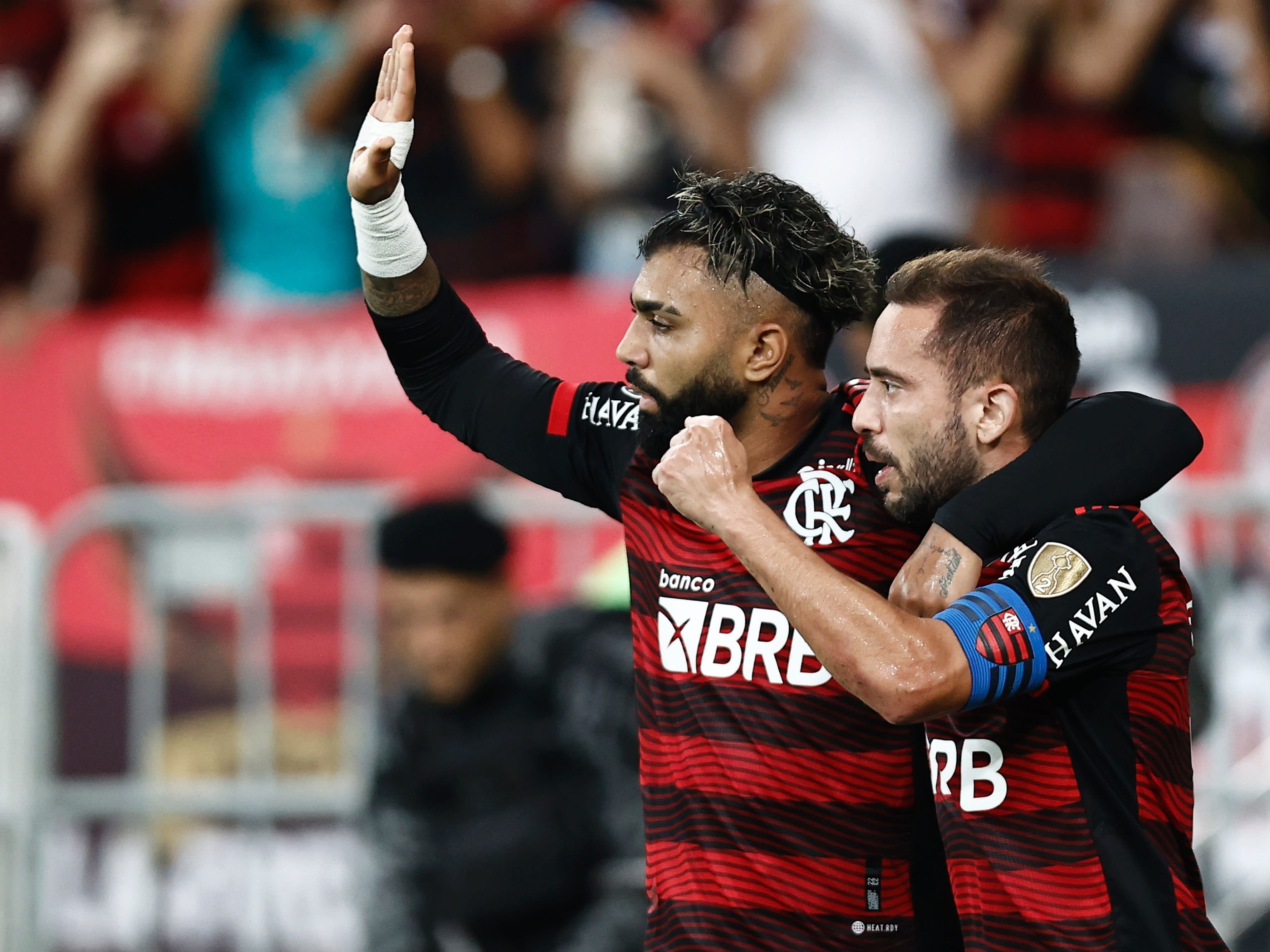 Mengão escalado para o confronto contra o Palmeiras; confira