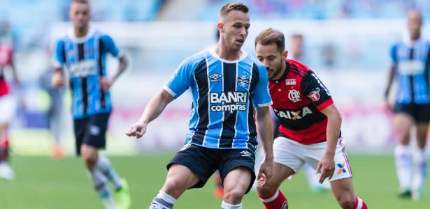 Arthur supera Luan e vira mais cobiçado do Grêmio no mercado