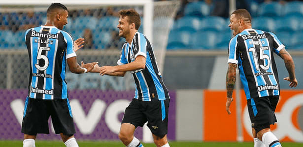 Grêmio busca zagueiros para fechar o grupo. Mas ainda pode ter saídas