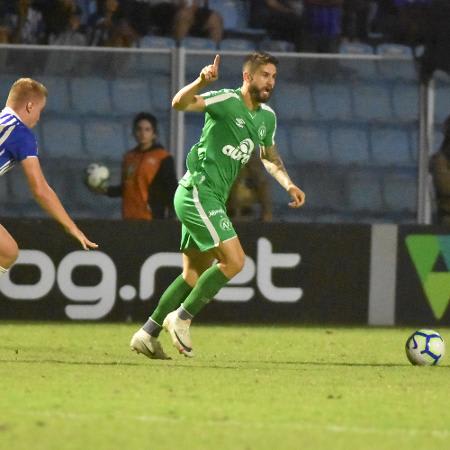 Grêmio planeja buscar três atacantes novos