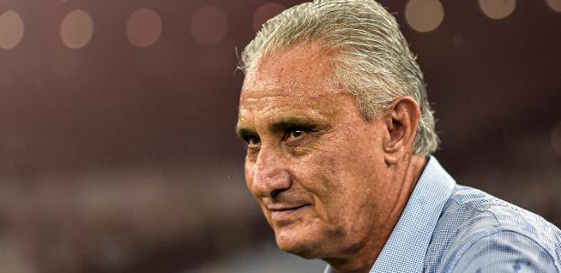 Tite evita euforia, mas fala em outros títulos como referência no Flamengo