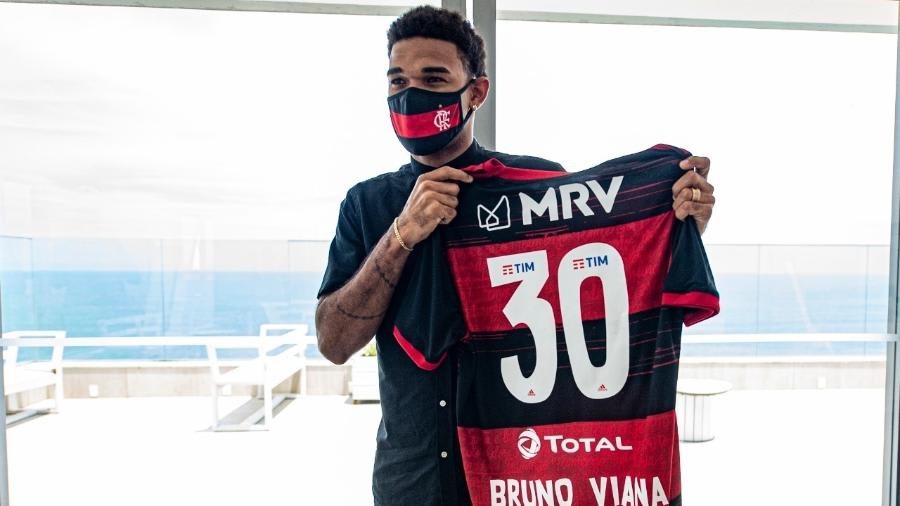 Bruno Viana será apresentado no Flamengo hoje!