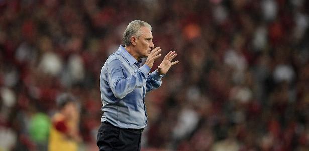 Flamengo mantém defesa sólida em contraste com desempenho ofensivo, avalia Arnaldo Ribeiro