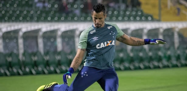 Jogadores concordam com o rodízio de Mano no Cruzeiro