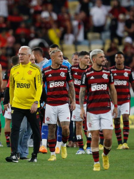 Com oito desfalques, Flamengo terá que recorrer à base para enfrentar o Fortaleza