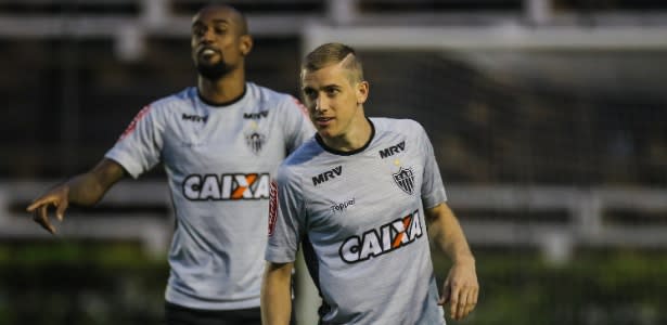 Cria do Grêmio, Adilson estreia na Arena, mas com a camisa do Atlético-MG