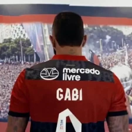 Flamengo amplia receita de marketing para 64, mas parcela prêmio do Brasileirão