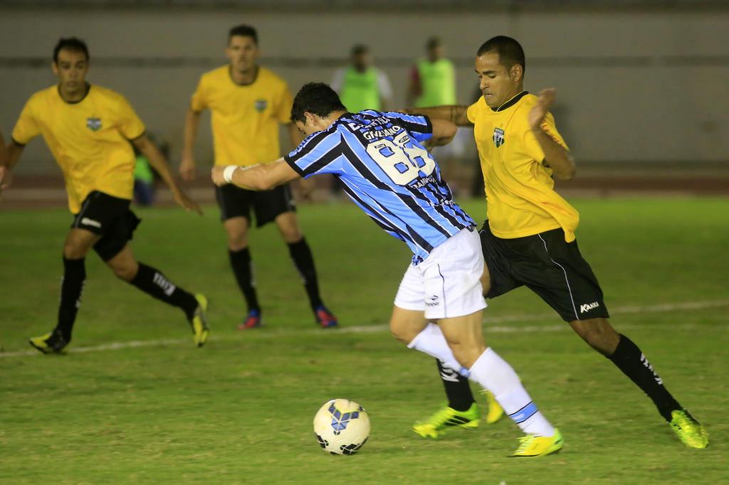 Estreantes elogiam desempenho do Grêmio, mas projetam crescimento