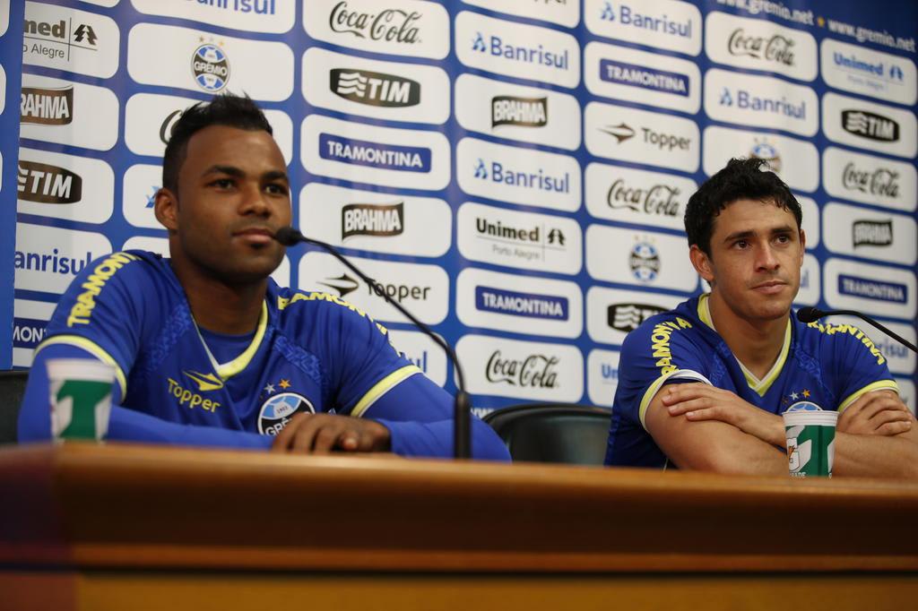 Jogadores revelam que Felipão tem apenas esboço da equipe para enfrentar o Inter