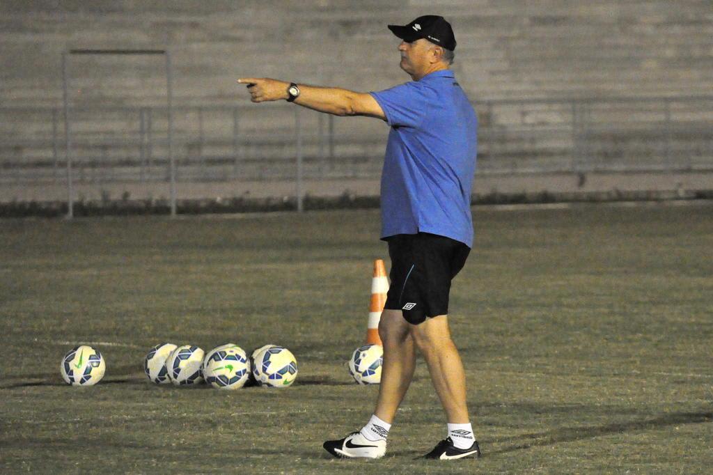 Wianey Carlet: jogo para o Grêmio garantir classificação