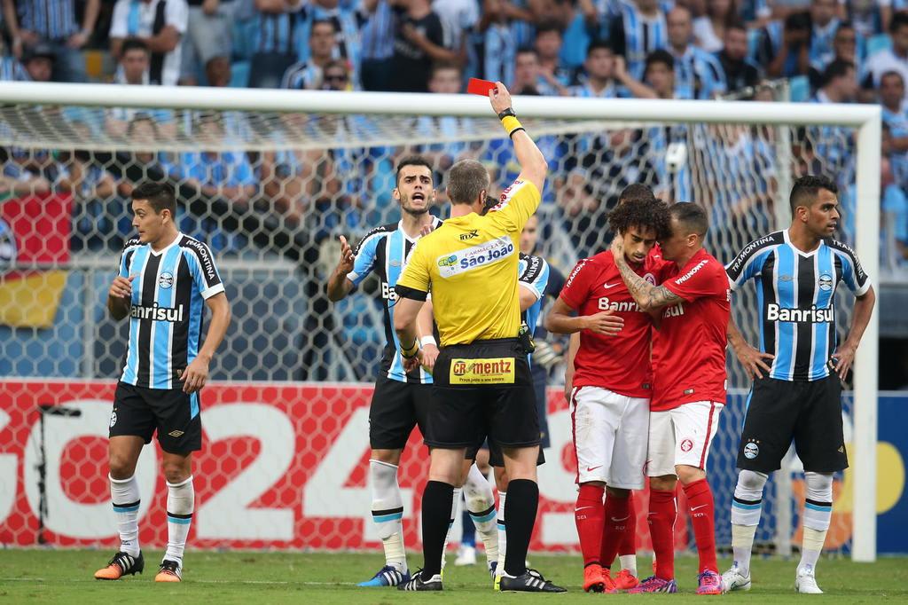 Coluna do Cacalo: Gre-Nal com três tempos bem diferentes