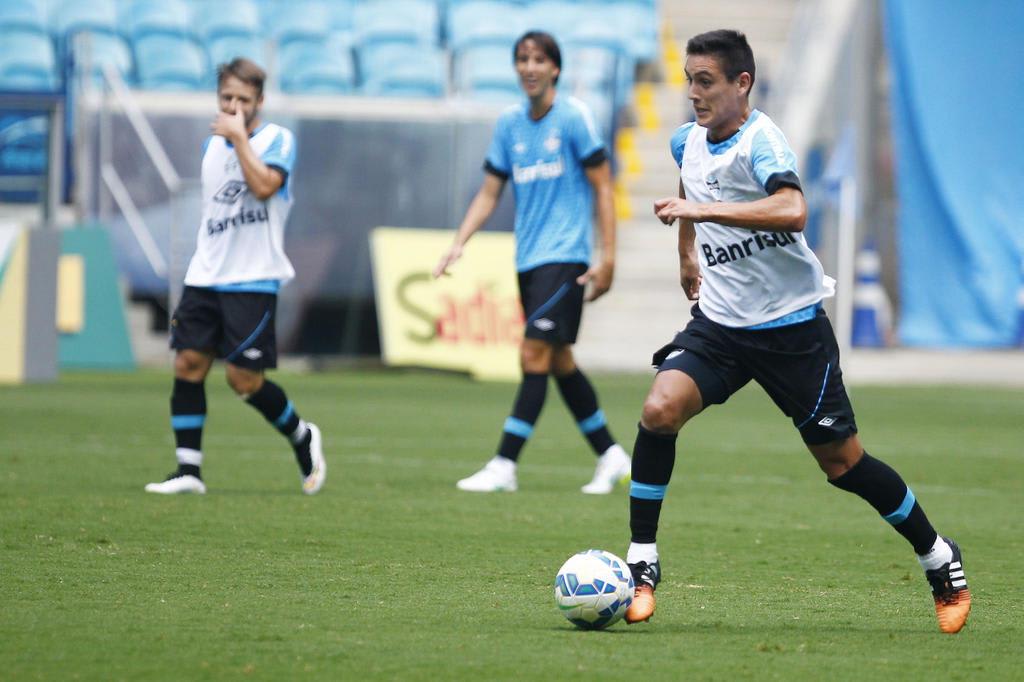 Diretores da Universidad de Chile viajam à Argentina para contratar Matías Rodriguez