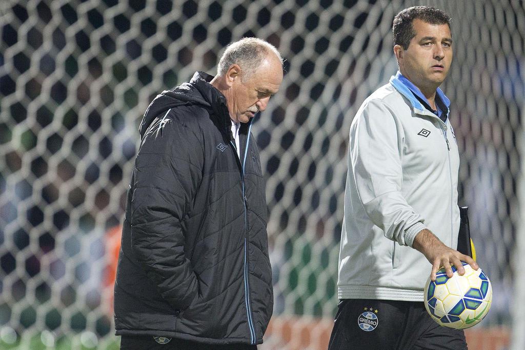 Wianey Carlet: derrota do Grêmio foi para mandar o torcedor se asilar no mato