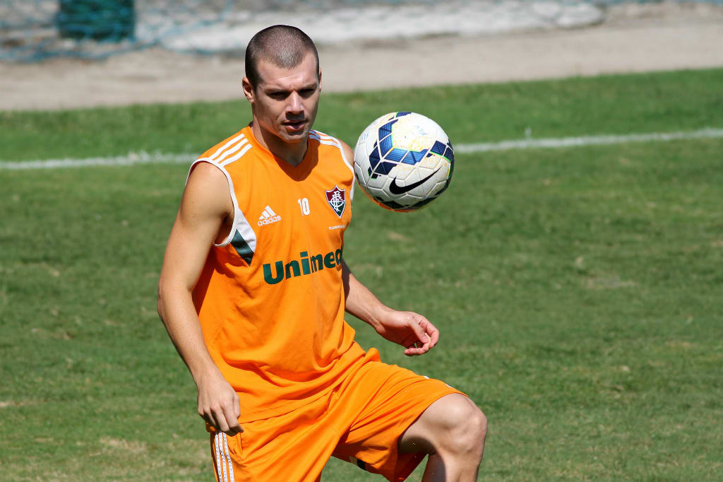 Com Wagner e Rildo, Grêmio prepara lista de reforços