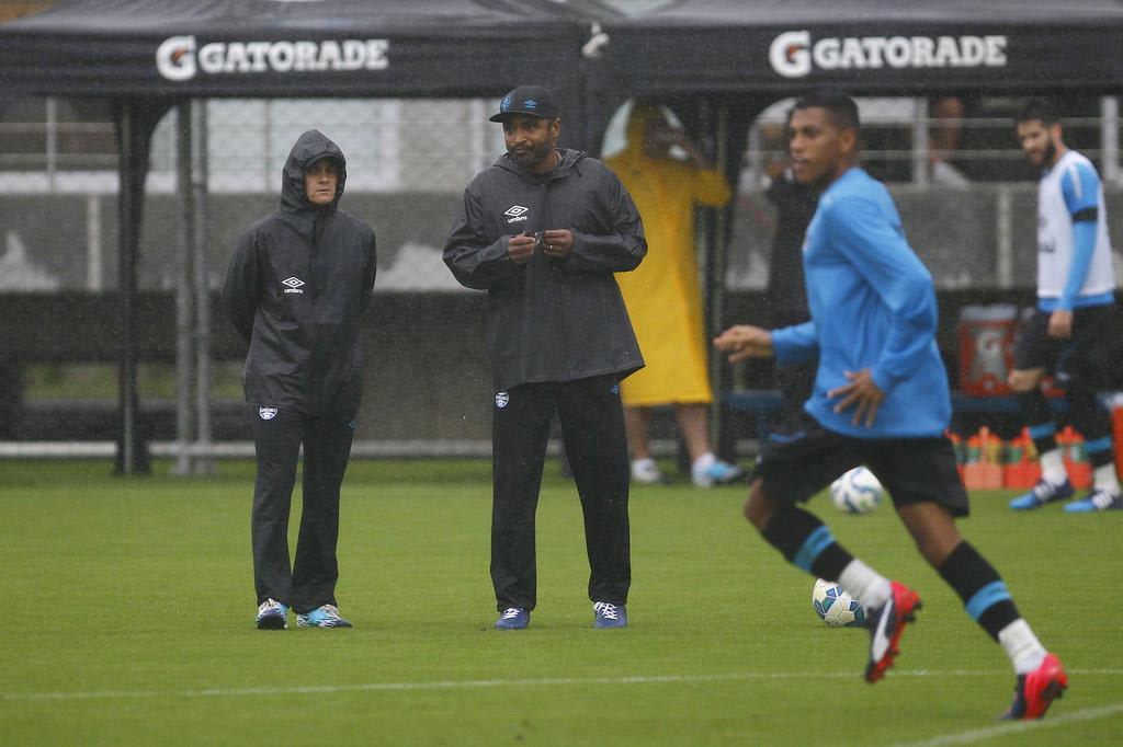 Tudo passa pelo psicológico, diz preparador do Grêmio sobre perigos do Serra Dourada