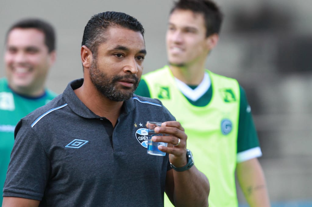 Roger valoriza boa atuação do Grêmio contra o Goiás: