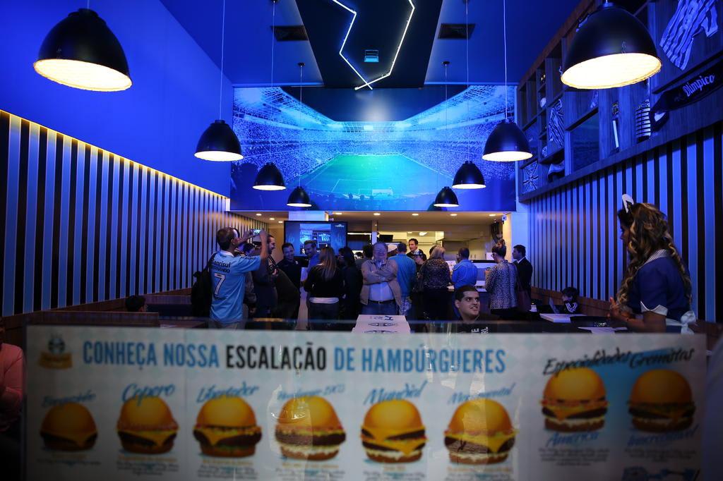 Luiz Zini Pires: rede de fast-food gremista dita tendência entre grandes clubes