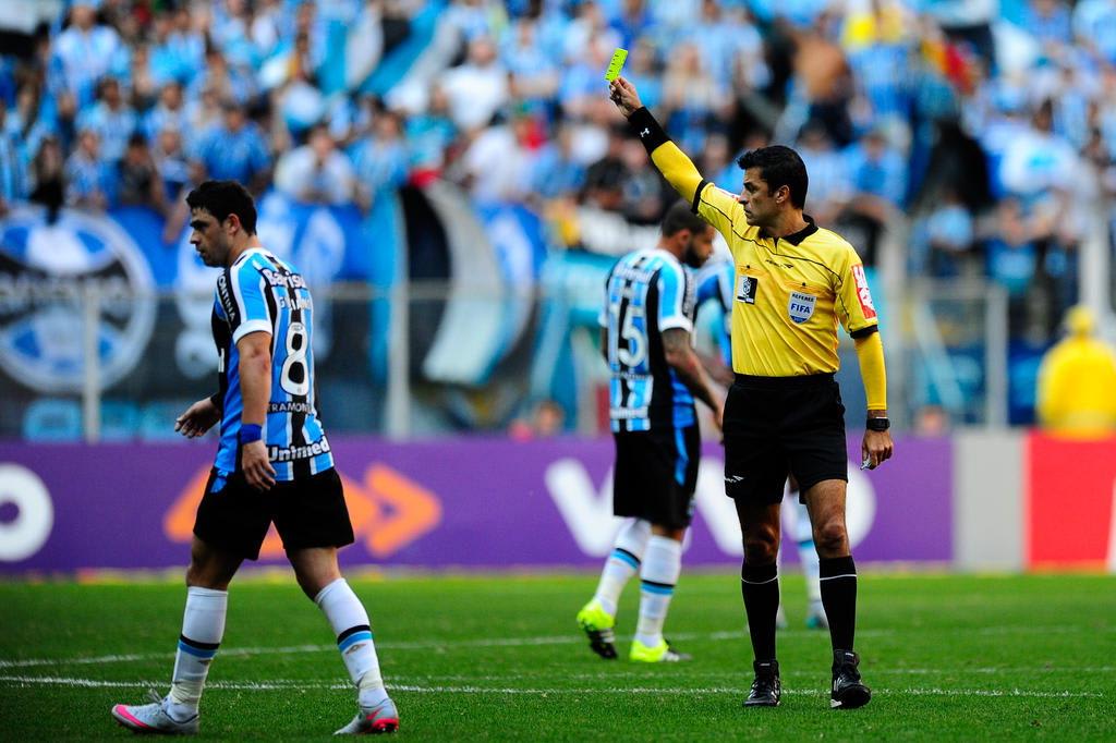 Torcedor Gremista ZH: Grêmio precisa ensebar menos e concluir mais