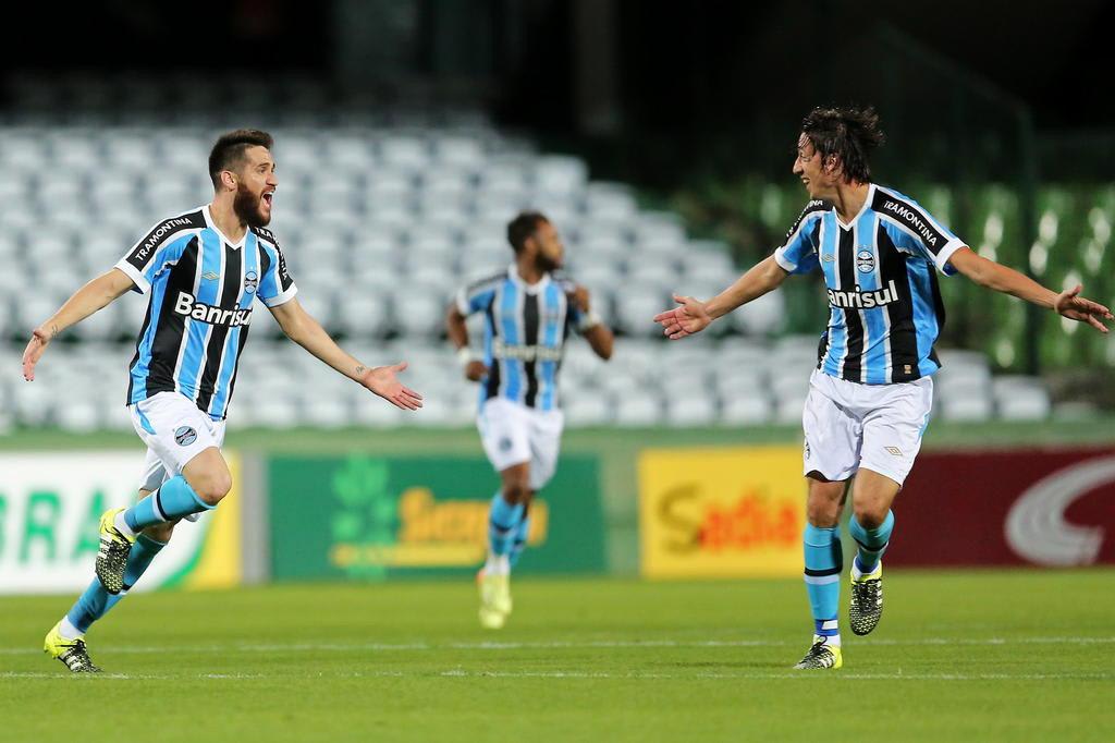 Show na Arena da Baixada leva Atlético-PR x Grêmio para o Couto Pereira