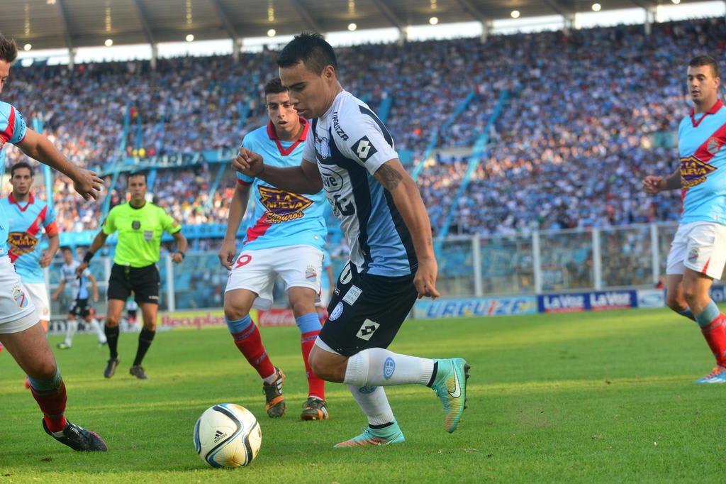 Grêmio segue aguardando Belgrano em investida por Lucas Zelarayán