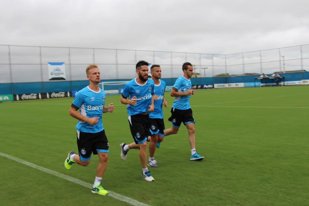 No segundo dia de pré-temporada, Grêmio realiza exames e trabalhos físicos