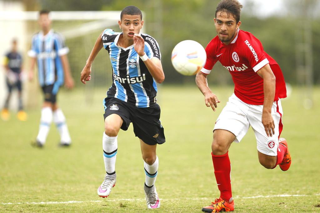 Dupla Gre-Nal estreia nesta sexta-feira na Copa Santiago