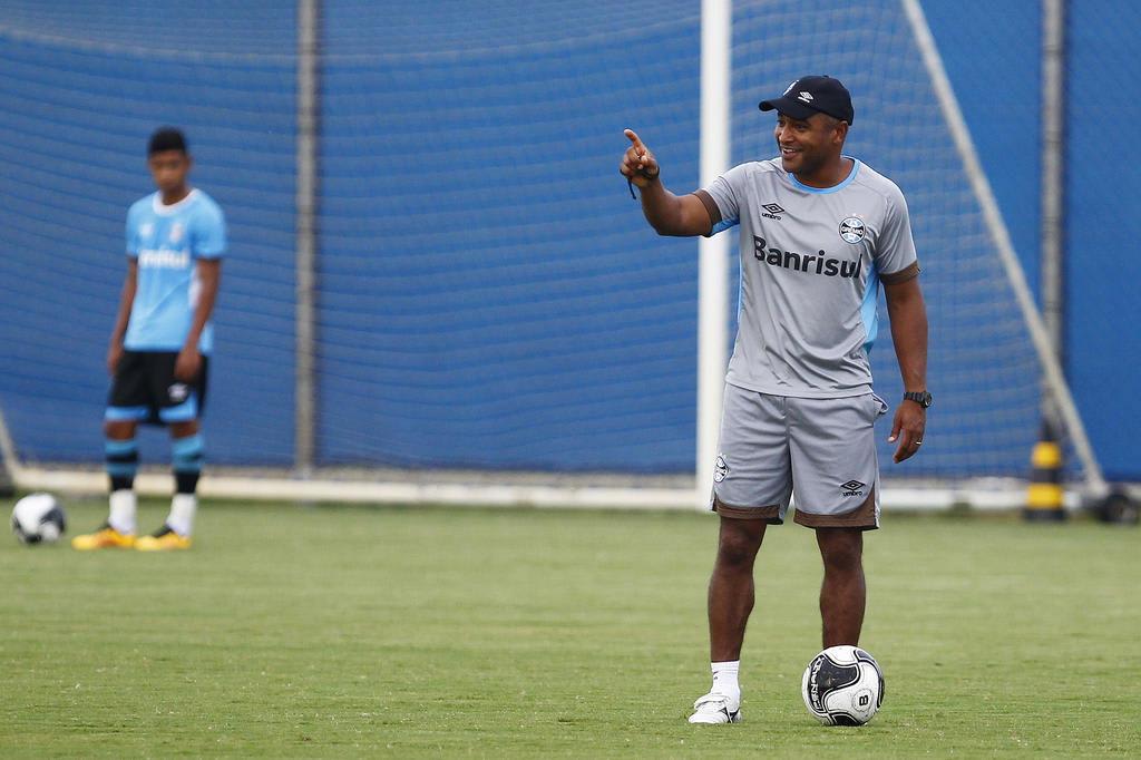 Wianey Carlet: não convém ao Grêmio imaginar que enfrentará o Toluca desinteressado