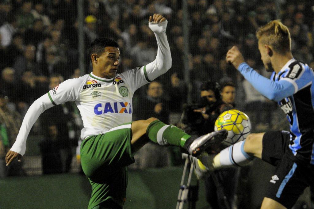 Alberto Guerra valoriza ponto conquistado e projeta chegada de novos reforços no Grêmio