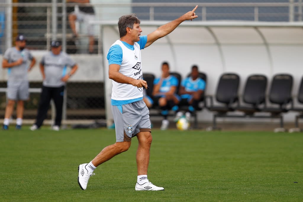 José Augusto Barros: Pra cima do Inter, com time titular