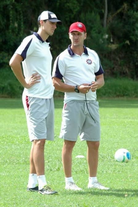 Filho do técnico Tite, do Corinthians, estagia com Luxemburgo no Flamengo