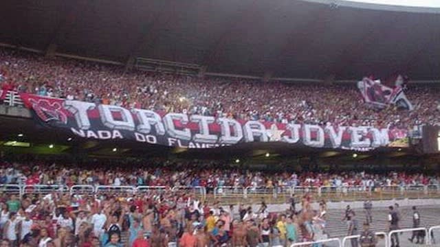 Promotora pede a suspensão da Torcida Jovem do Flamengo por um ano dos estádios