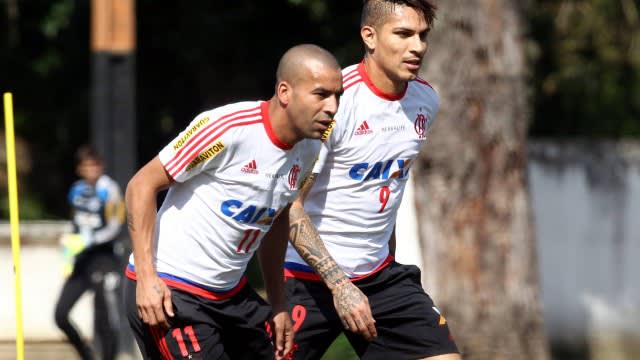 Racha no Flamengo divide grupo punido e lideranças com respaldo de Sheik e Guerrero