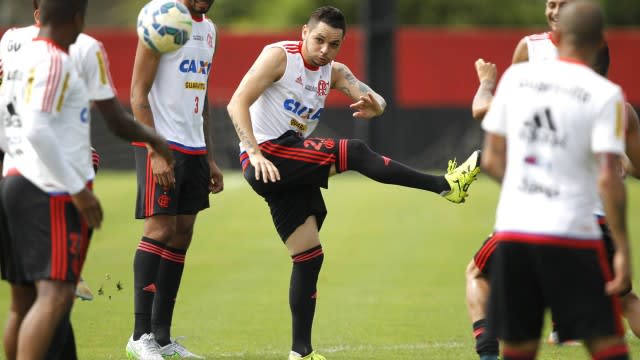 ‘Bonde’ volta ao Flamengo sem sermão, mas condução do caso pela direção é reprovada