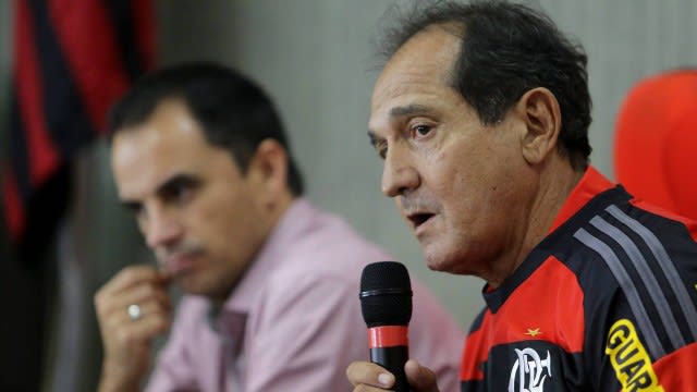 Muricy ‘mergulha fundo’ no Flamengo e avalia elenco, reforços e base em longa reunião