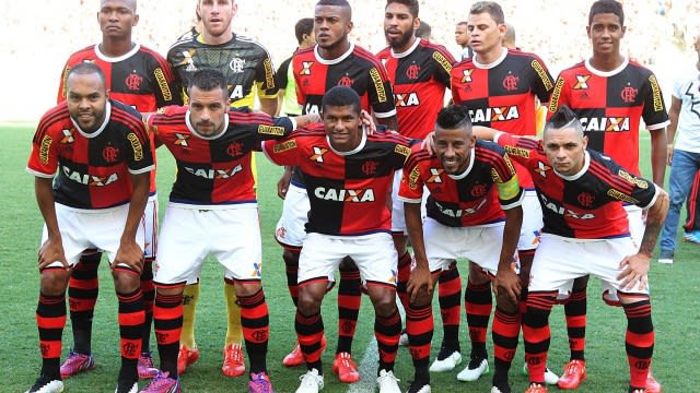 Flamengo aposenta ‘Papagaio de Vintém’ e lançará uniforme inspirado no Rio; Jeep pula para costas, e manga e barra ficam vazias