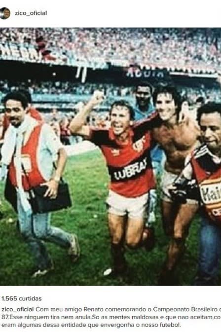 Zico posta foto comemorando o título brasileiro de 87 do Flamengo com Renato Gaúcho: ‘Esse ninguém tira’