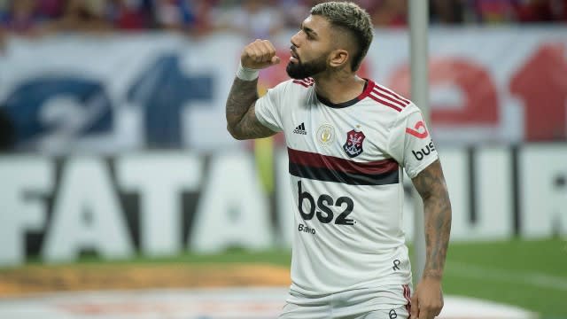 Além de igualar Adriano Imperador, Gabigol se aproxima da marca de Zico